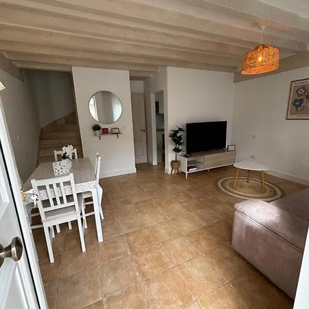 Casa Rugama Con Piscina De Temporada En El Corazon De Cantabria Prázdninový dům