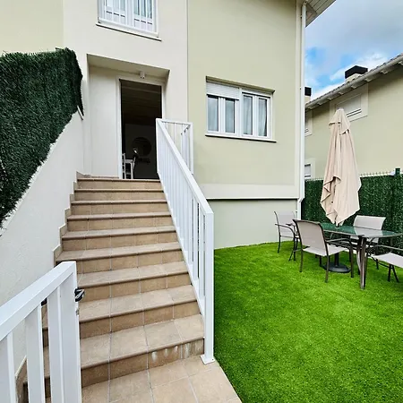 Сasa de vacaciones Casa Rugama Con Piscina De Temporada En El Corazon De Cantabria *