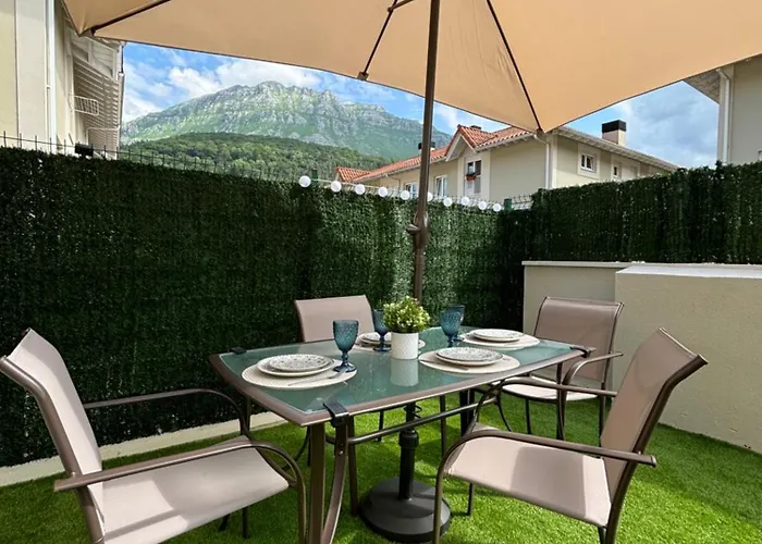 Casa Rugama Con Piscina De Temporada En El Corazon De Cantabria *